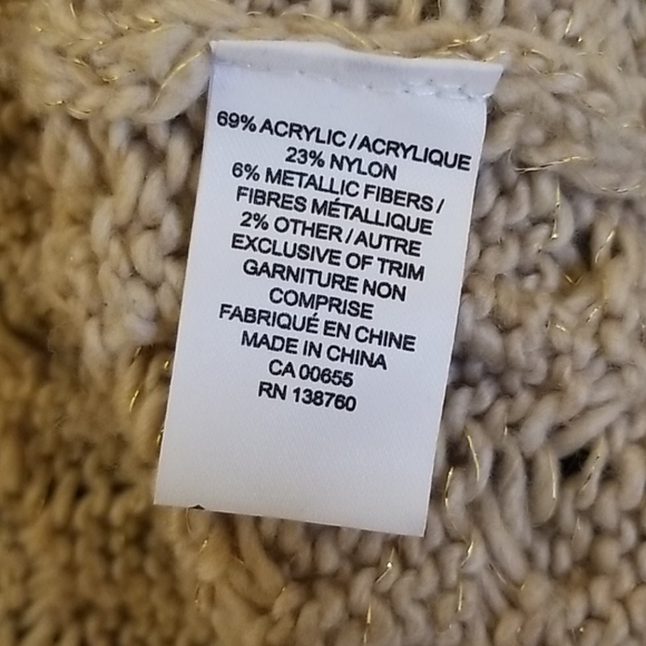 RW&CO Cable Knit Cardigan - Picture 8 of 9